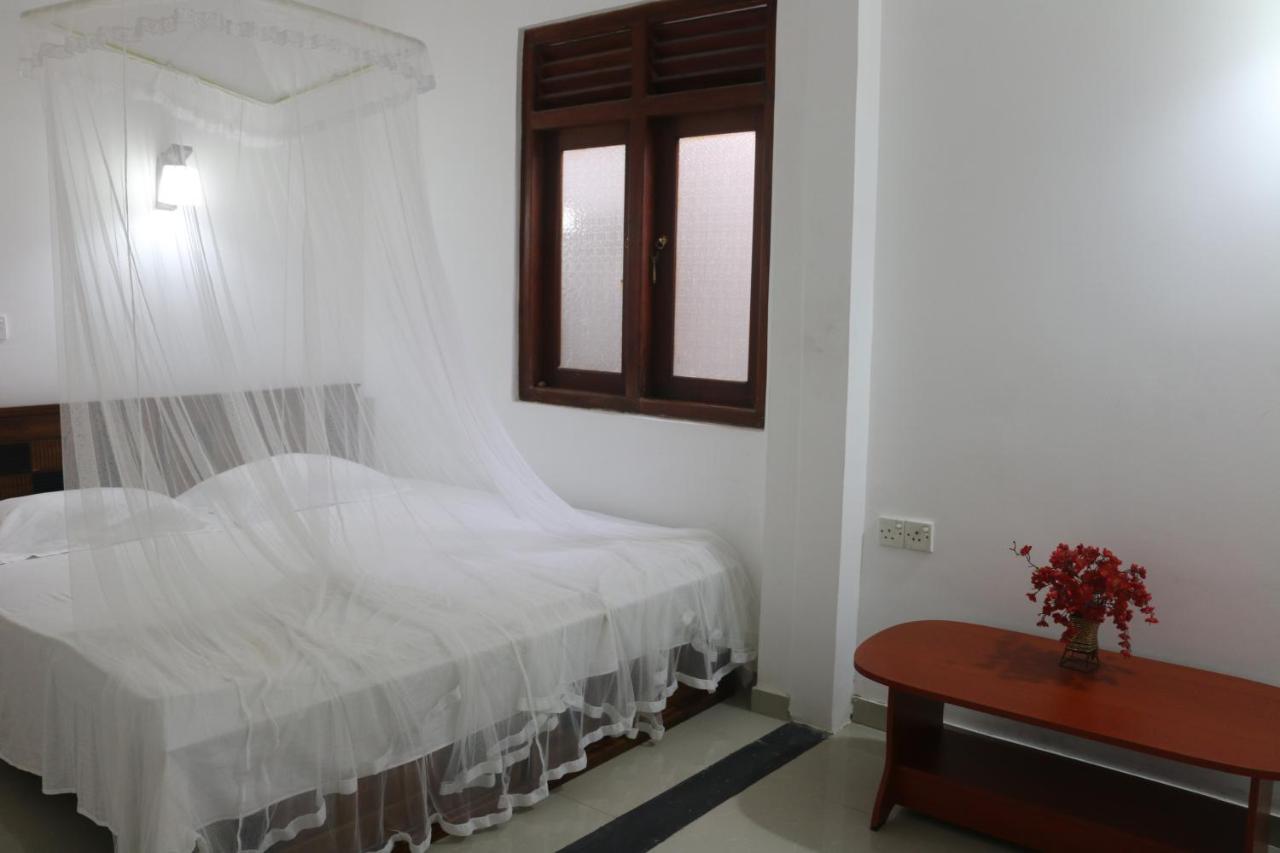 A.V.N Homestay Unawatuna Exterior foto